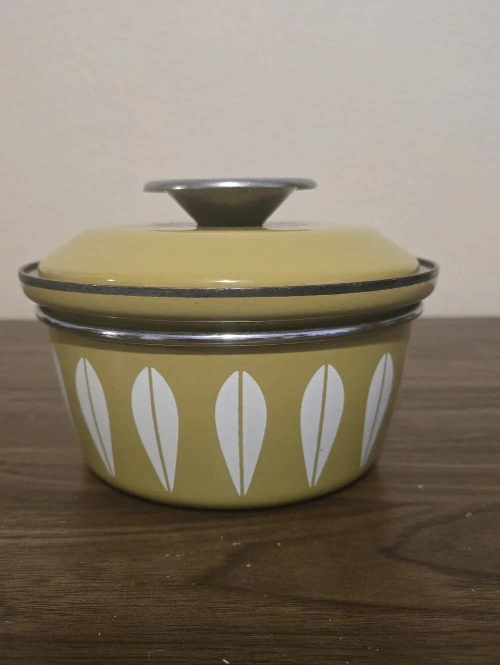Cathrineholm Green Lotus Sauce Pan 1 Qt.